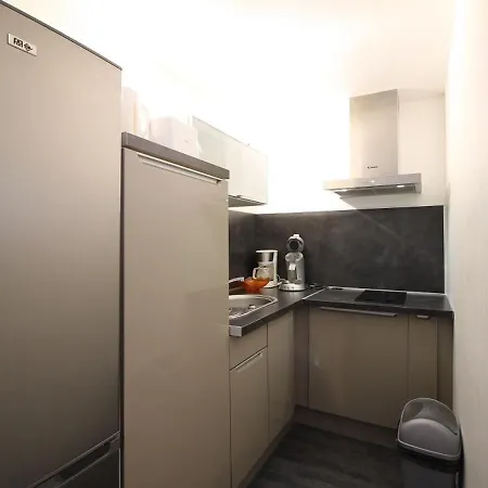 T2 Avec Balcon, Parking, Proche Centre Et Thermes - Mont-dore - Fr-1-608-215 Appartement *